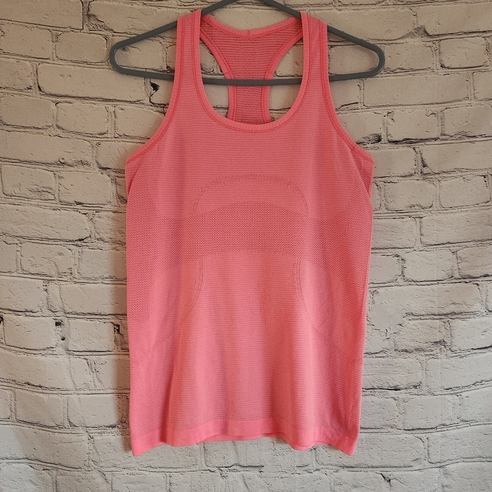 Lululemon Swiftly Tech Tank